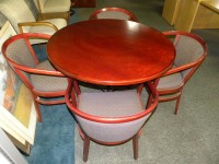 Herman Miller Veneer Round Collector's Meeting Table, Cherry Finish, Set with 5 Chairs